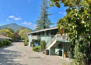 Multi-Unit Property in Kentfield