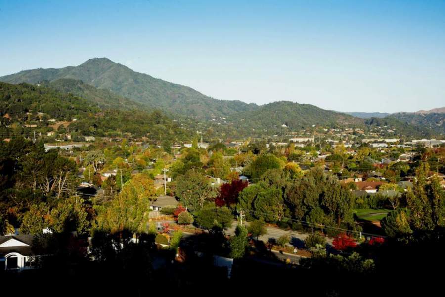 View of hillside neighborhoods in Bayside Corte Madera