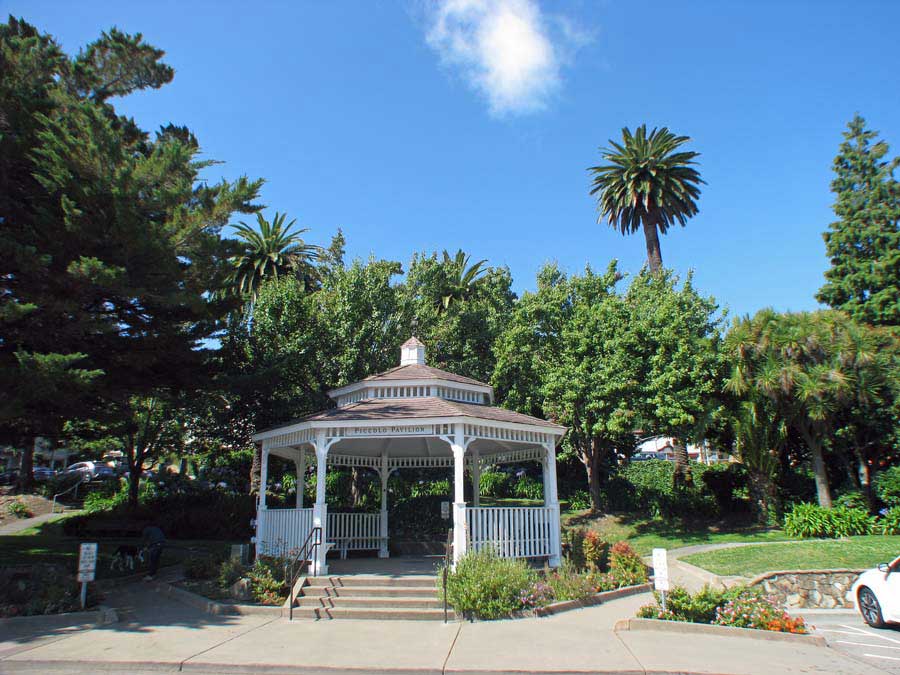 Picolo Pavilion at Corte Madera Town Square