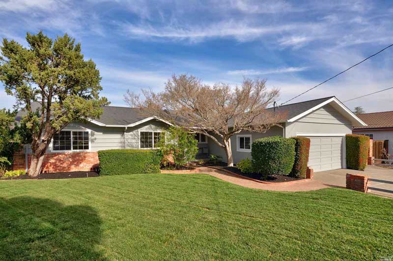 8 St. John Court, Novato, CA